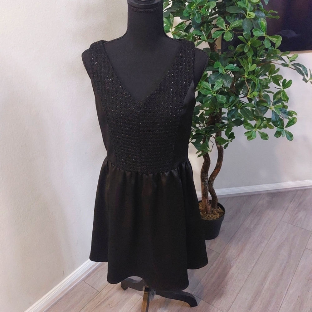 Eric and Lani Black Formal Dress Size Large